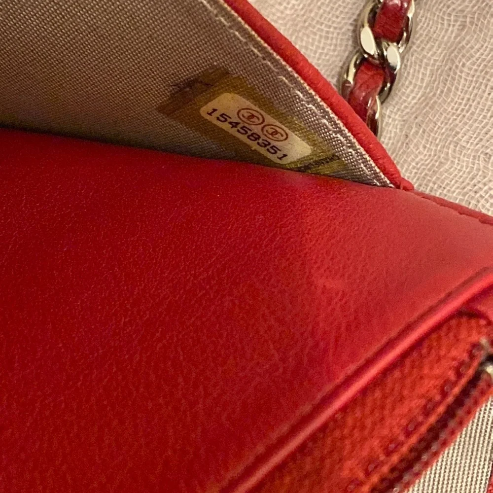 CHANEL Red Crossbody Bag with Silver Chain Strap. Wallet on chain.